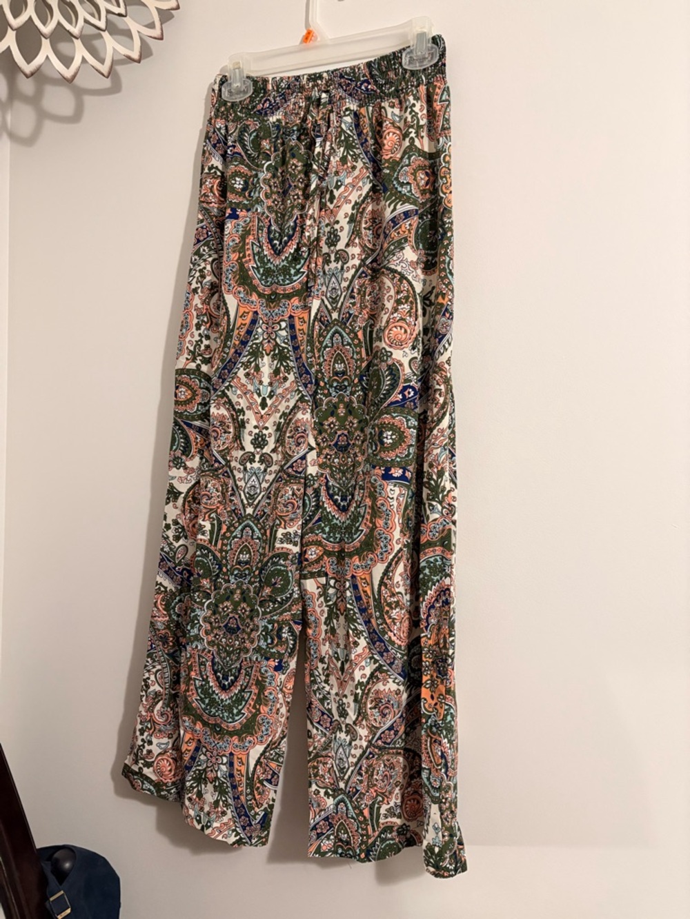Paisley Print Wide-Leg Women’s Pants - Green & Peach